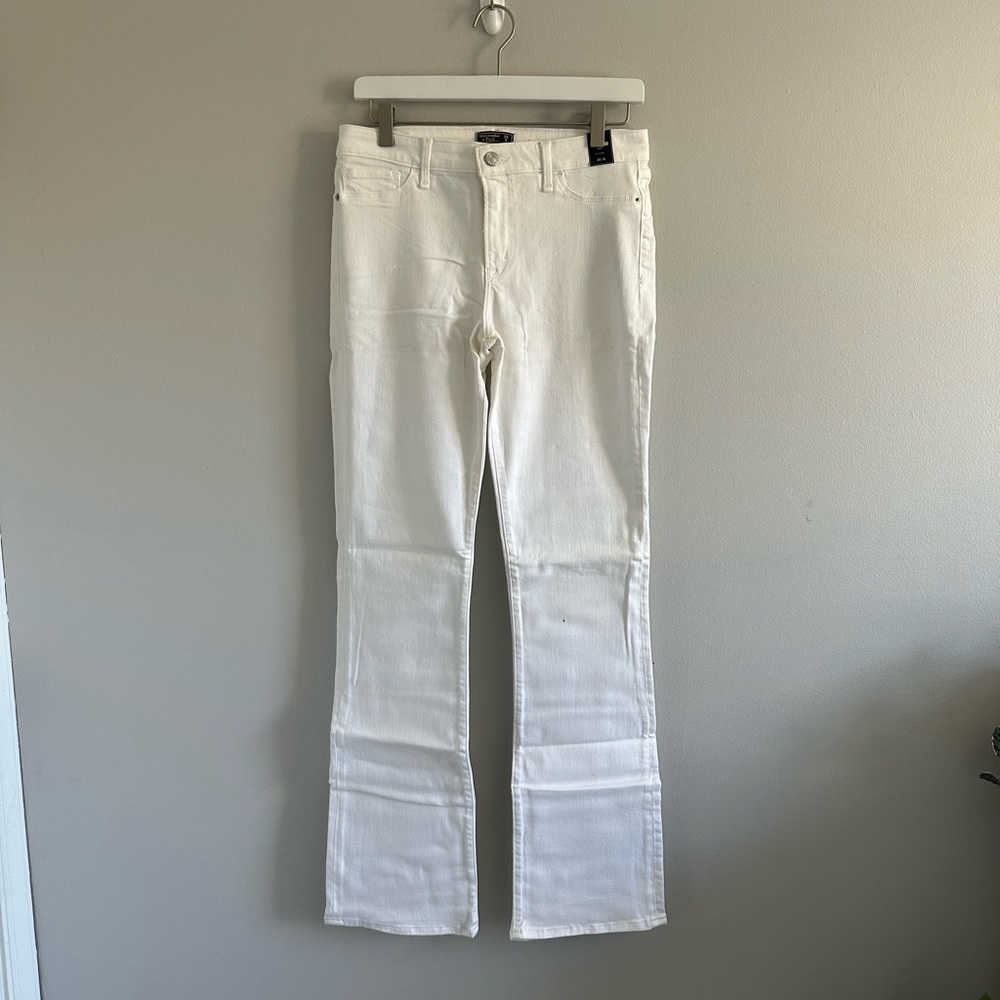 Abercrombie & Fitch Women's White Boot Cut Jeans 29L